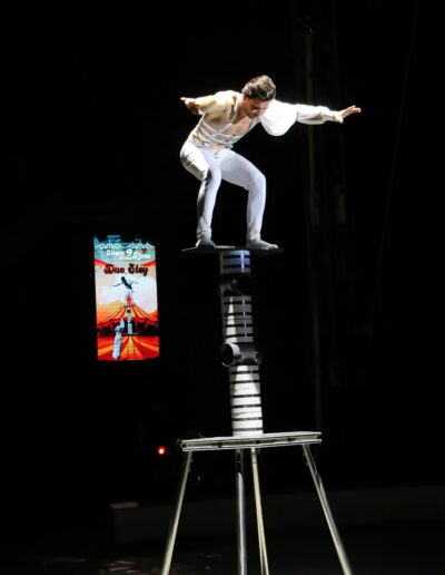 cirque noel saint lo
